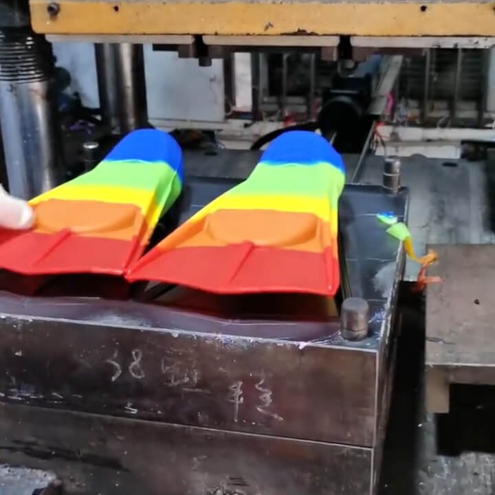Swim Fins production and manufacturing