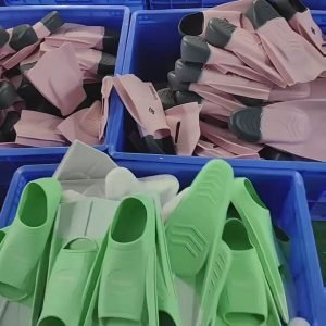 swim fins flippers packaging